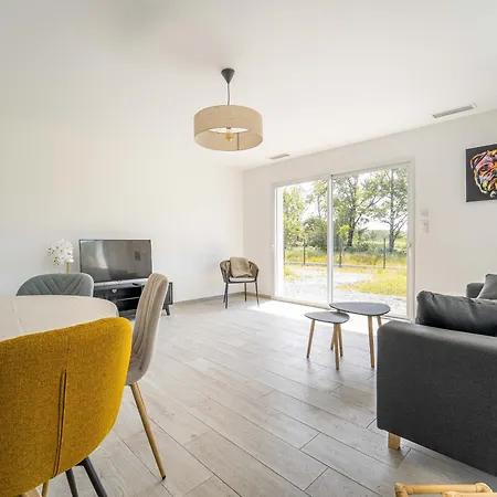 Moderne A Au Coeur De La Foret Feriehus *